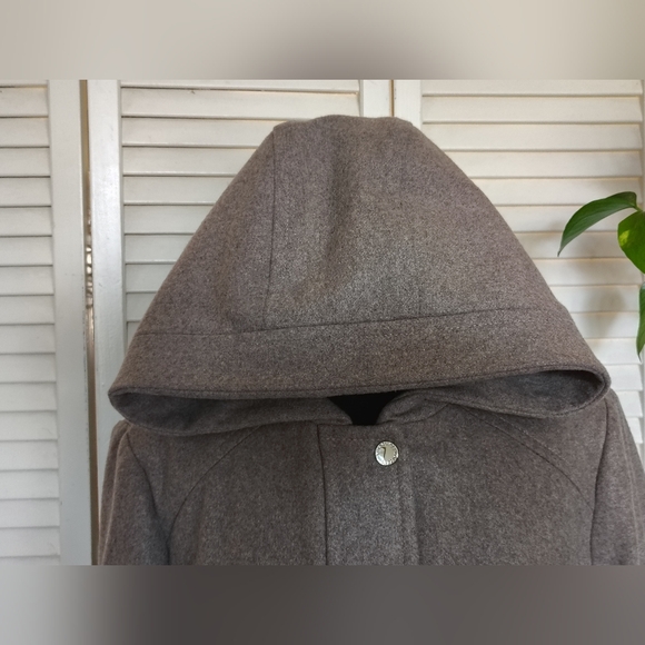 NWT - London Fog Gray Hooded Wool Blend Coat Size L - Picture 9 of 16